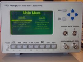 Kétcsatornás optikai teljesítménymérő, analizátor, IEEE-488 GPIB, RS232, USB, 100-240VAC, Newport 2930-C SN1197, Cal: PA14590, Optical power meter