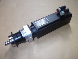 Rexroth 1070919227, SR-L1.0023.060-14.000, Servodyn állandómágneses szervomotor, áttételházas, fékes, i=4, 1,45kW, 2,3Nm, Alpha SP060S-MF1-4-0B1-2S, encoderrel Rexroth 1070919227, SR-L1.0023.060-14.000, Servodyn állandómágneses szervomotor, áttételházas, fékes, i=4, 1,45kW, 2,3Nm, Alpha SP060S-MF1-4-0B1-2S, encoderrel