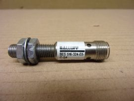 Balluff BES 516-324-E5-C-S4, rozsdamentes induktív szenzor, közelítés kapcsoló, 10-30VDC 200mA, 1,5 mm érzékelés, M8x1 menet, PNP-NO, max.1500 Hz, M12 apa csatlakozóval 