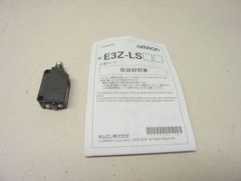 Omron E3Z-LS86 optikai szenzor, fotoelektromos érzékelő, fotocella, reflexiós fénysorompó, 12...24 VDC, M8 4 pin apa, érzékelés: távolságbeállításos 20-200mm, PNP, 100 mA kimenet, téglalap alakú ház, piros LED, világosra/sötétre kapcsolás, Omron E3Z-LS86 optikai szenzor, fotoelektromos érzékelő, fotocella, reflexiós fénysorompó, 12...24 VDC, M8 4 pin apa, érzékelés: távolságbeállításos 20-200mm, PNP, 100 mA kimenet, téglalap alakú ház, piros LED, világosra/sötétre kapcsolás,