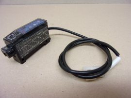 Keyence PS2-61 optikai érzékelő, fotoelektromos szenzor, fénykapu, fotocella, Erősítő egység, DC típus, NPN