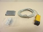   Omron E3S-RS30E4-30 optikai szenzor, tartozék prizmával, Fotoelektromos érzékelő, Tartomány: 0÷0,3m, NPN, DARK-ON, LIGHT-ON, 100mA, retro-reflective, fényvisszaverődéses