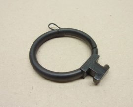 Icotek 51101045, IR-Quick 45-F10 Kábeltartó bilincs, Bosch aluprofilba, 10mm-es aluprofil nútba illeszthető, 45mm belső átmérő, 