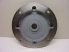 B5-ös motorpajzs, villanymotor vasöntvény első dekni, 100 és 112 méretű motorokhoz, F=250, M=180, I=215, 4db. 14,7mm rögzítőfurat, 215 mm-es osztókörön, villanymotor felöli oldal: 62mm csapágyfészek, 178mm illesztőperem, 4 furat 192 mm-es osztókörön