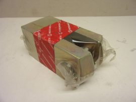 Norgren QM/411, pneumatikus munkahengerekhez tengely-végelem, rúdvég, 32mm csapátmérő, RM/900 F stílusú rögzítések, 10" / 12" / 14" Norgren QM/411, pneumatikus munkahengerekhez tengely-végelem, rúdvég, 32mm csapátmérő, RM/900 F stílusú rögzítések, 10" / 12" / 14"