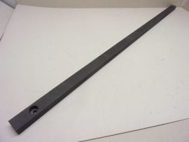 Grafit tömb, hasáb, sín, 2 db. 9 mm-es furattal, 19,2x31x1044mm, 1,7 g/cm3, elektródának, szerszámokhoz, fémolvasztáshoz, fémöntéshez, elektromos felhasznállásra, áramszedőnek, szénkefének, stb. Grafit tömb, hasáb, sín, 2 db. 9 mm-es furattal, 19,2x31x1044mm, 1,7 g/cm3, elektródának, szerszámokhoz, fémolvasztáshoz, fémöntéshez, elektromos felhasznállásra, áramszedőnek, szénkefének, stb.