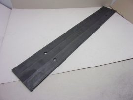 Grafit tömb, lap, hasáb, 4 db. 15 mm-es furattal, 9x150x1068mm, 1,7 g/cm3, elektródának, szerszámokhoz, fémolvasztáshoz, fémöntéshez, elektromos felhasznállásra, áramszedőnek, szénkefének, stb. Grafit tömb, lap, hasáb, 4 db. 15 mm-es furattal, 9x150x1068mm, 1,7 g/cm3, elektródának, szerszámokhoz, fémolvasztáshoz, fémöntéshez, elektromos felhasznállásra, áramszedőnek, szénkefének, stb.