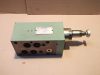Hidraulikus szeleptömb szabályozó szeleppel, nyomáscsökkentővel, Vickers DGMX-7-PP-GH-20 02-352619, DRPA-5-16-35-H-1 Hidraulikus szeleptömb szabályozó szeleppel, nyomáscsökkentővel, Vickers DGMX-7-PP-GH-20 02-352619, DRPA-5-16-35-H-1