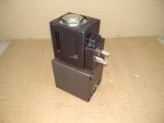   Hidraulikus NC mágnesszelep, patronszelep szeleptömbbel, 250bar, 24VDC 1,09A tekercs, használt, Vickers SV13-10-C-0-00, 02-175805, 02-178028, BL 8069 