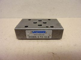 Vickers DGMA-3-T2-10-B, 466382, DGMA3T210B közbetét, hidraulikus szelepekhez