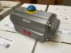 Air Torque AT251U-D-A F05+F07-N-17DS, Pneumatikus működtetésű aktuátor, sűrítettlevegős forgatóhajtómű pillangószelepekhez, max.: 8 bar, 100.7 Nm, G 1/8", 90° fordítás, robbanásbiztos (Ex) kivitel, Air Torque AT251U-D-A F05+F07-N-17DS, Pneumatikus működtetésű aktuátor, sűrítettlevegős forgatóhajtómű pillangószelepekhez, max.: 8 bar, 100.7 Nm, G 1/8", 90° fordítás, robbanásbiztos (Ex) kivitel,
