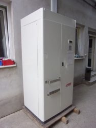 Lennox TFDR0201 (2) ipari klímaberendezés, kompresszor modul, levegő/folyadék hűtő, folyadékhűtő, hűtőteljesítmény 21,2 kW, folyadék hőmérséklet +30...-10 °C, Töltet: R407C/4,2 kg, Danfoss SZ084S4VC 