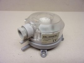 DBL-205B/RC, Klíma nyomáskülönbség-kapcsoló, 0,5-5 mBar, Légnyomáskülönbség-kapcsolók 50...500 Pa közötti beállítási tartománnyal, IP54 DBL-205B/RC, Klíma nyomáskülönbség-kapcsoló, 0,5-5 mBar, Légnyomáskülönbség-kapcsolók 50...500 Pa közötti beállítási tartománnyal, IP54