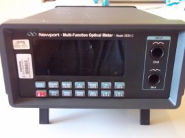 Newport 2835-C Nagyteljesítményű, kétcsatornás optikai teljesítménymérő, analizátor, lézer teljesítmény mérő, IEEE-488 GPIB, RS232C, 100-240VAC, SN1481, Multi-function Optical Meter