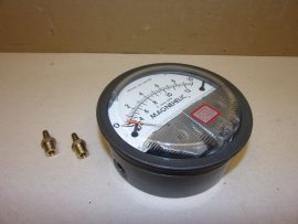 Dwyer Magnehelic nyomáskülönbség mérő, xyz