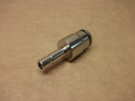 Pneumatikus fém átalakító gyorscsatlakozó, egyenes cső-cső adapter, toldó, összekötő, bővítő, 6mm apa /8mm anya, 6mm gyorscsatlakozóba a vékony oldal, 8mm cső a másik felébe (62PLMSP-8-6, 3667 08 56)