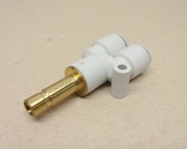SMC KQ2U08-99, pneumatikus push-in gyorscsatlakozós Y-elosztó, 6mm csőcsonk, 8mm gyorscsatlakozók, 