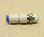  SMC KSH04-01S pneumatikus forgócsatlakozó, egyenes push-in gyorscsatlakozó, 4mm csőhöz, R1/8" fém kúpos külső menettel, 