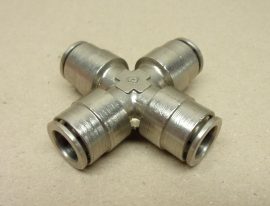 Camozzi 6600 10, pneumatikus push-in gyorscsatlakozós 10mm-es fém 4-es elosztó, dugaszolható kereszt csatlakozó