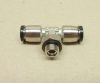 Mecman (Rexroth) LTT0618, 821606180, elforgatható T-elosztó, G1/8" menet + 2x6mm push-in gyorscsatlakozó, (RP215-6-1/8, 921M-6-1/8, S6430 6-1/8, 6432 6-1/8, KQB2T07-N01S) Mecman (Rexroth) LTT0618, 821606180, elforgatható T-elosztó, G1/8" menet + 2x6mm push-in gyorscsatlakozó, (RP215-6-1/8, 921M-6-1/8, S6430 6-1/8, 6432 6-1/8, KQB2T07-N01S)