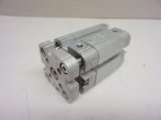   Aventics KPZ-DA-025-0020-007122411000020-B, 0822392603, vezetett kettős működésű pneumatikus munkahenger, dugattyú Ø 25mm, lökethossz 20mm, KPZ sorozat