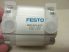 Festo ADVU-32-15-A-P-A, 156618, rövid löketű, kettős működésű kompakt munkahenger, dugattyú Ø 32mm, lökethossz 15mm, (ADN-32-15-A-P-A, 536270) Festo ADVU-32-15-A-P-A, 156618, rövid löketű, kettős működésű kompakt munkahenger, dugattyú Ø 32mm, lökethossz 15mm, (ADN-32-15-A-P-A, 536270)
