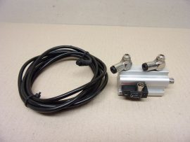Rexroth 0822010812 munkahenger, dugattyú Ø 16mm, lökethossz 15mm, 4mm csatlakozók fojtóval, 1db. 0830100461 szenzorral és kábellel, xyz