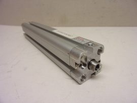 Rexroth 0822391036, KPZ-DA-020-0170-0041224110000200000000-B, kettősműködésű kompakt munkahenger, löketvég-csllapítással, dugattyú Ø 20mm, lökethossz 170mm, M5 menet, 