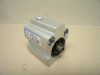 Festo AV-25-5-A, 14909 egyszeres működésű, rugóerő-visszatérítéses pneumatikus munkahenger, 25mm dugattyú átmérő, 5mm löket, 