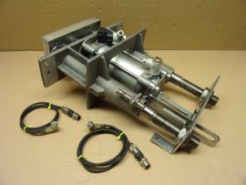 Bosch Rexroth 3842999678, Pneumatikus vezetett henger, lineáris egység, 63mm furat, 80mm löket, 10bar, 8mm csatl, 0822243003, 3842512290, 3842512291, HP 2 emelő pozicionáló egység, prés modul, 