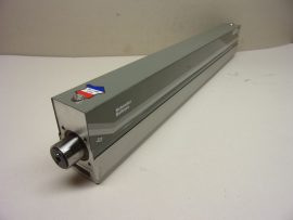 Parker Schrader Bellows 3D, 3DL2P400, Elektropneumatikus vezetett lineáris munkahenger, 1 szenzorral, 2 löketvég-csillapítással, 400mm löket, 24V 200mA, motionmate Parker Schrader Bellows 3D, 3DL2P400, Elektropneumatikus vezetett lineáris munkahenger, 1 szenzorral, 2 löketvég-csillapítással, 400mm löket, 24V 200mA, motionmate