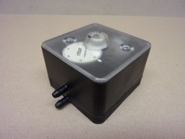 Nyomáskülönbség kapcsoló, Johnson Controls P33XB-9200, 0,5-6 mbar, xyz