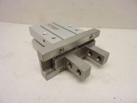 SMC MHZ2-40D pneumatikus megfogó modul, 7bar, párhuzamos megfogó, gripper SMC MHZ2-40D pneumatikus megfogó modul, 7bar, párhuzamos megfogó, gripper