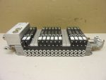   Aventics (Bosch Rexroth) R480226963, 16 modulos pneumatikus szeleptömb, szelep terminál, szelepsziget, 9 mágnesszeleppel, és profibus DP RMV-DP/F modullal, HF03/HF02 sorozat, 7x 0820055501, 0820055601, 0820055101, 14x 1825504875, 1827030166,