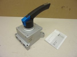 Festo VHER-P-H-B43C-G12 (3192074), Kézikaros szelep, Karos, kézi működtetésű pneumatikus 4/3 szelep, zárt, 10bar, 3200 l/min, G1/2