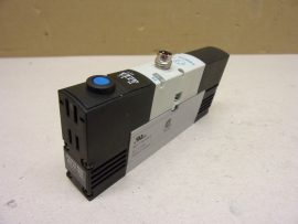 Festo VSVA-B-M52-MH-A2-1R2L (534775) 5/2 mágnesszelep, szeleptömbre építhetó, M8 4 pin csatlakozó, 24V, xyz