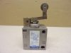 Festo H-5-1/4 B (8995), 5/2 pneumatikus görgős szelep, görgőkaros szelep, 5/2, bistabil, 550 l/min, G1/4, görgős végállás kapcsoló (L-5-1/4 B (8993)) Festo H-5-1/4 B (8995), 5/2 pneumatikus görgős szelep, görgőkaros szelep, 5/2, bistabil, 550 l/min, G1/4, görgős végállás kapcsoló (L-5-1/4 B (8993))