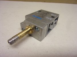 Festo MFH-3-1/8 (7802) 3/2 zárva monostabil pneumatikus szelep, G1/8" menet, mágnestekercs nélkül, 8mm vasmag, 500 l/min