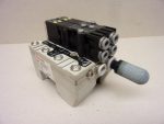   Rexroth R480034017 pneumatikus szeleptömb, 2db. 0820057101 szeleppel, M8 3 pin csatlakozókkal, 6mm gyorscsatlakozókkal, xyz