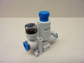 Festo VRPA-CM-Q8-E, 8086005, nyomásszabályozó szelep, QS-8, 8mm push-in csatlakozókkal, 1...8 bar, 125 l/min, Festo VRPA-CM-Q8-E, 8086005, nyomásszabályozó szelep, QS-8, 8mm push-in csatlakozókkal, 1...8 bar, 125 l/min,