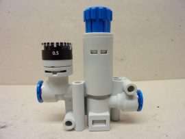 Festo VRPA-CM-Q6-E, 8086004, nyomásszabályozó szelep, QS-6, 6mm push-in csatlakozókkal, 1...8 bar, 90 l/min, Festo VRPA-CM-Q6-E, 8086004, nyomásszabályozó szelep, QS-6, 6mm push-in csatlakozókkal, 1...8 bar, 90 l/min,