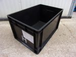   Haier Euro tárolóláda, zárt műanyag rekesz, 40x60x31cm, 65 literes Eurobox, fekete, sima aljzat kívül-belül, zárt markolatokkal, bruttó 3000.- Ft/db., 3 darab/csomag, 