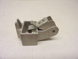 G1168-1 Zsebes kefetartó rugós feszítéssel, 20x32mm-es szén és bronzkefékhez, áramszedő, dinamókhoz, generátorokhoz, villanymotorokhoz, darukhoz, stb. G1168-1 Zsebes kefetartó rugós feszítéssel, 20x32mm-es szén és bronzkefékhez, áramszedő, dinamókhoz, generátorokhoz, villanymotorokhoz, darukhoz, stb.