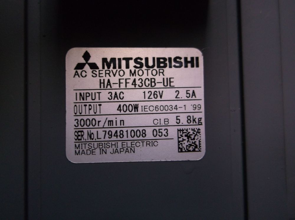 Mitsubishi HA-FF43CB-UE Servomotor 3 126V 400W 2,3Nm 3000 rpm 