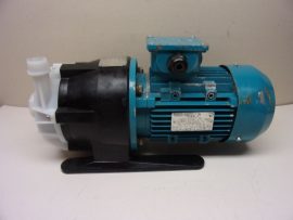 CDR STN 30 műanyag centrifugálszivattyú, mágneses hajtással, Brook Crompton A-DA90LA-D 2 B5-PTC motorral, 230/400V 2,2 kW 2860rpm, Q max: 28 m3/h, H max: 25 m CDR STN 30 műanyag centrifugálszivattyú, mágneses hajtással, Brook Crompton A-DA90LA-D 2 B5-PTC motorral, 230/400V 2,2 kW 2860rpm, Q max: 28 m3/h, H max: 25 m