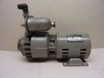   Mitsumi MSV-100-3 vákuumszivattyú, Matsushita Electric EM-DBF 200 V-os villanymotorral, 90 l/min, 5,4 m3/h, max. 730 mmHg, névleges: 600 mmHg, 3x 200-220VAC 50/60 Hz, 250W, használt