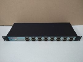 VScom USB-16COM-RM 640, ipari usb-soros port átalakító, 1db USB "B", 16db RS232 DB9 male fekete, hálózati kábellel