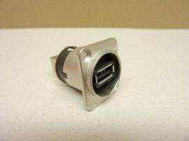 Neutrik NAUSB-W, Reverzibilis USB 2.0 átvezető aljzat, beépíthető, 23,5mm beépítési átmérő, megfordítható betétje USB A vagy USB B típust engedélyez