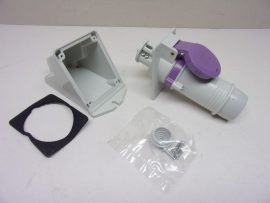 SCAME 2P-IP44-32A, 530.03210 + 230.3200 csatlakozó dugó+aljzat, 24 VAC (20...25 VAC), felületre szerelhető aljzat + lengő dugvilla, csavaros bekötéssel, SCAME 2P-IP44-32A, 530.03210 + 230.3200 csatlakozó dugó+aljzat, 24 VAC (20...25 VAC), felületre szerelhető aljzat + lengő dugvilla, csavaros bekötéssel,