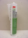 3M 760 Hybrid tömítő-ragasztó, 290ml, fehér, nagy szilárdságú, elasztomer tömítőanyag, 20 perc múlva porszáraz, teljes kötés 24 óra 3M 760 Hybrid tömítő-ragasztó, 290ml, fehér, nagy szilárdságú, elasztomer tömítőanyag, 20 perc múlva porszáraz, teljes kötés 24 óra
